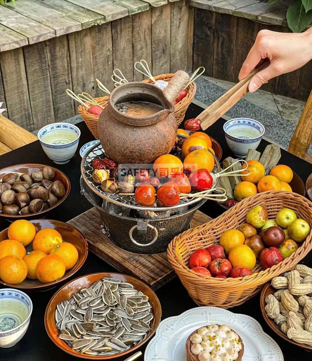圍爐煮茶刷屏，一起來感受古詩詞中的茶風(fēng)茶韻「圍爐茶桌，炭火爐」(圖1)