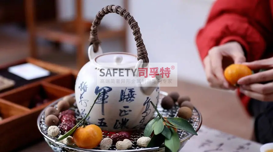 圍爐煮茶成民宿招牌項目，文旅行業(yè)需要“儀式感消費”[司孚特精制鋼圍爐](圖2)